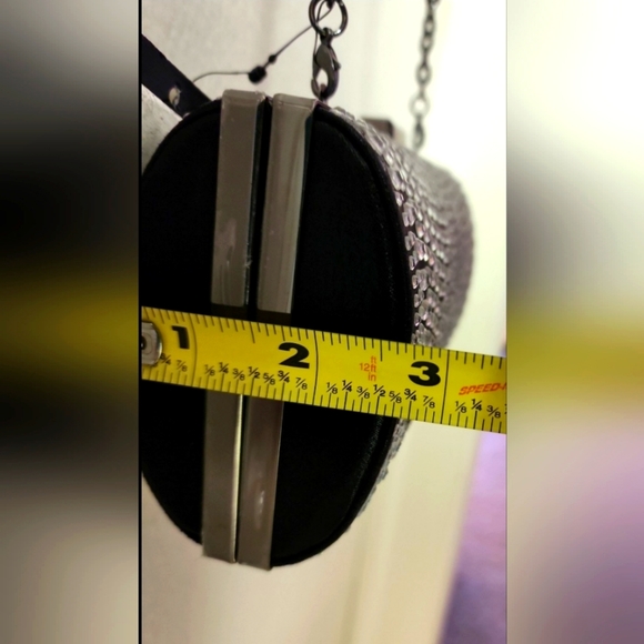 ☆[HP]☆Randi Embellis Sparkley Stylish CrossBody Purse Clutch Bag Gun Metal Chain - Picture 8 of 12